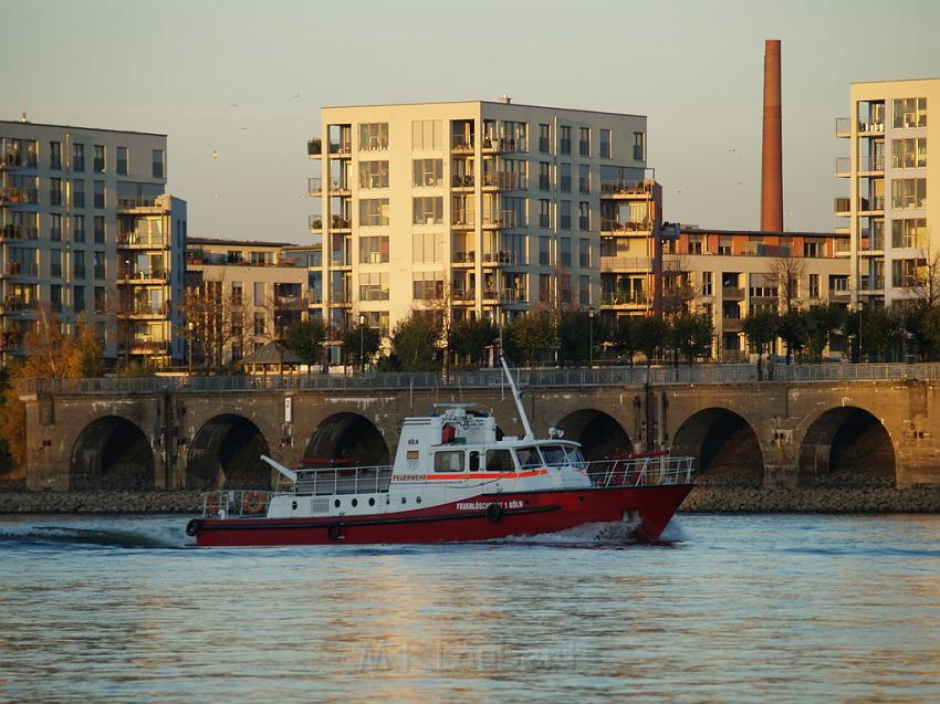 Loeschboot Branddirektor Hans   P045.JPG